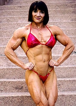 Oksana Piari